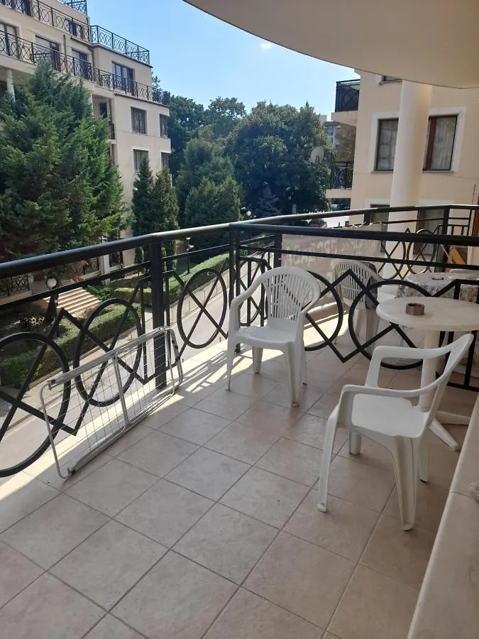 Ferienwohnung Иглика Goldstrand